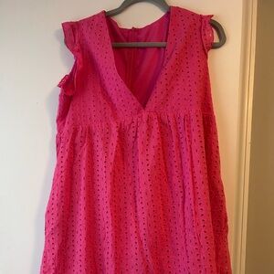 V neck dress with pockets